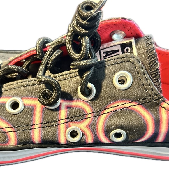 Girls converse size 13 “Pretty Strong” - Picture 3 of 4